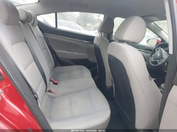 5NPD74LF2HH201692 2017 HYUNDAI ELANTRA - Image 8