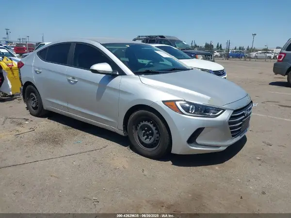 5NPD74LF2HH202793 2017 HYUNDAI ELANTRA - Image 1