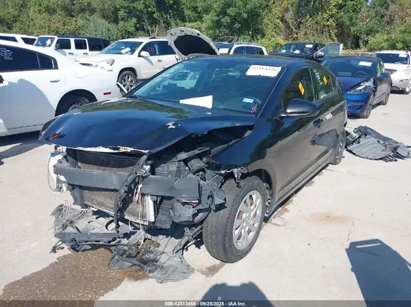 5NPD74LF2HH208285 2017 HYUNDAI ELANTRA - Image 2
