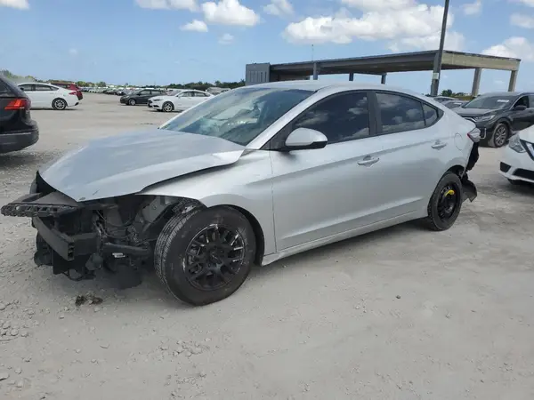 5NPD74LF2HH210456 2017 HYUNDAI ELANTRA - Image 1