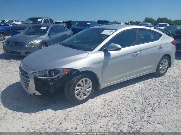 5NPD74LF2JH216893 2018 HYUNDAI ELANTRA - Image 2