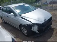 5NPD74LF2JH224153 2018 HYUNDAI ELANTRA