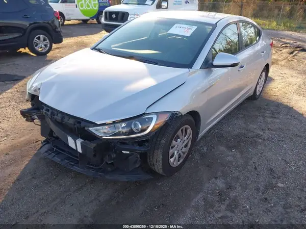 5NPD74LF2JH250137 2018 HYUNDAI ELANTRA - Image 2
