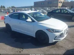 5NPD74LF2JH250560 2018 HYUNDAI ELANTRA