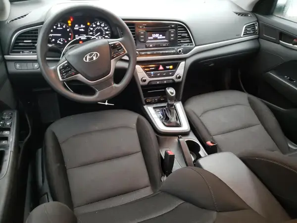 5NPD74LF2JH255631 2018 HYUNDAI ELANTRA - Image 8