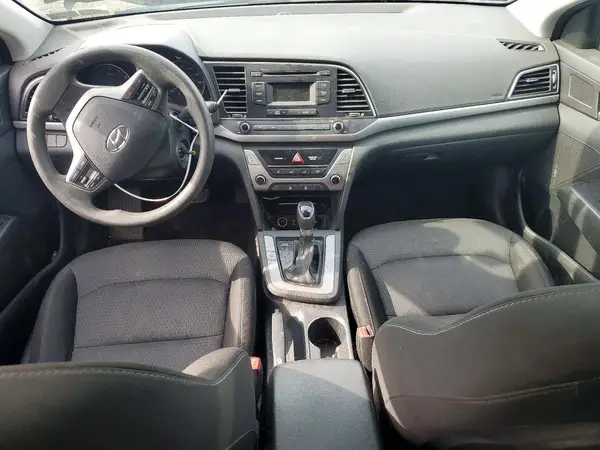 5NPD74LF2JH257265 2018 HYUNDAI ELANTRA - Image 8