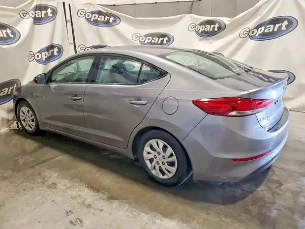 5NPD74LF2JH276527 2018 HYUNDAI ELANTRA - Image 2
