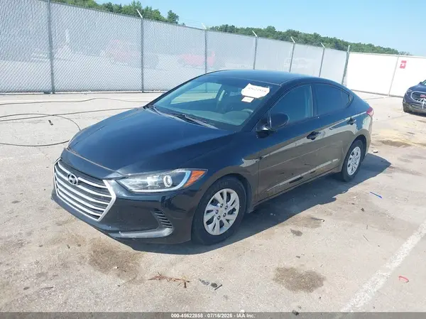 5NPD74LF2JH277371 2018 HYUNDAI ELANTRA - Image 2