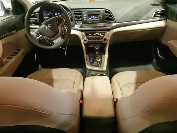 5NPD74LF2JH280514 2018 HYUNDAI ELANTRA - Image 8