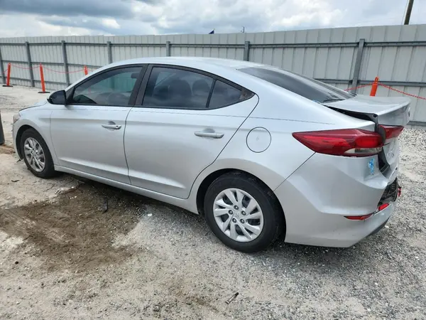 5NPD74LF2JH296230 2018 HYUNDAI ELANTRA - Image 2