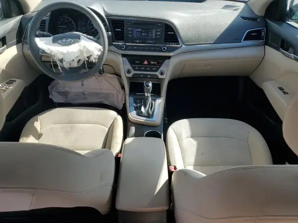 5NPD74LF2JH321305 2018 HYUNDAI ELANTRA - Image 8