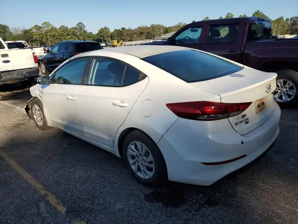 5NPD74LF2JH324169 2018 HYUNDAI ELANTRA - Image 2