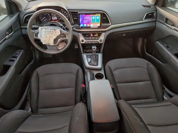 5NPD74LF2JH331428 2018 HYUNDAI ELANTRA - Image 8