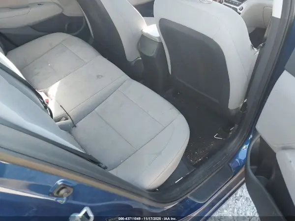 5NPD74LF2JH335771 2018 HYUNDAI ELANTRA - Image 8