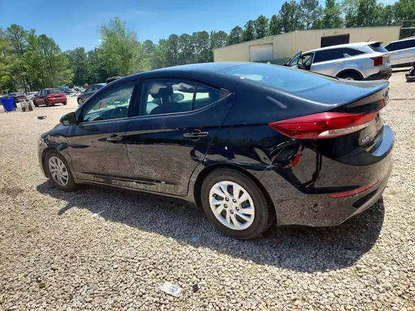 5NPD74LF2JH337827 2018 HYUNDAI ELANTRA - Image 2