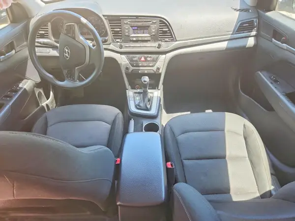 5NPD74LF2JH337827 2018 HYUNDAI ELANTRA - Image 8