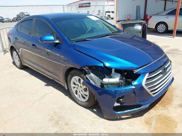 5NPD74LF2JH341022 2018 HYUNDAI ELANTRA - Image 1