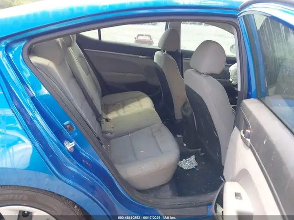 5NPD74LF2JH341375 2018 HYUNDAI ELANTRA - Image 8