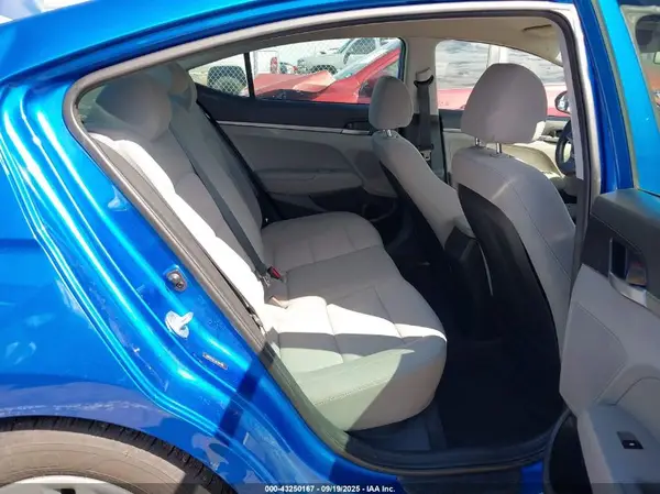 5NPD74LF2JH343496 2018 HYUNDAI ELANTRA - Image 8