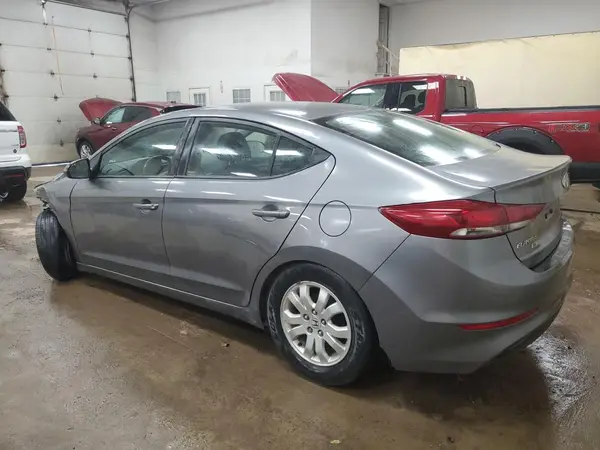 5NPD74LF2JH346821 2018 HYUNDAI ELANTRA - Image 2