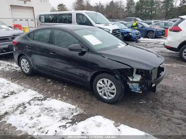 5NPD74LF2JH350125 2018 HYUNDAI ELANTRA - Image 1