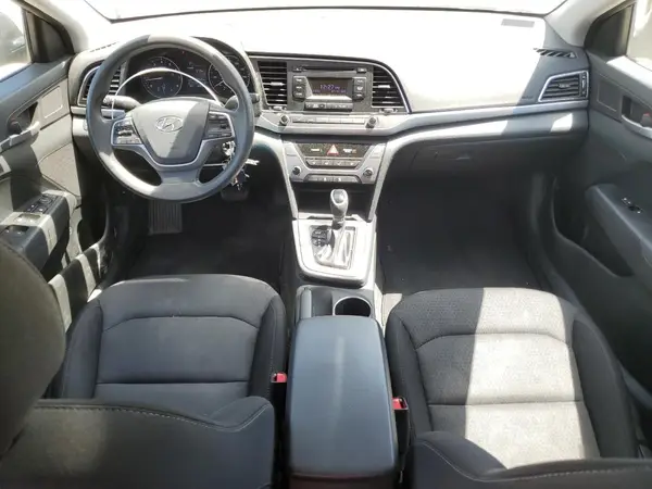 5NPD74LF2JH353476 2018 HYUNDAI ELANTRA - Image 8