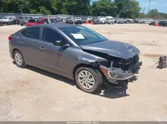 5NPD74LF2JH353770 2018 HYUNDAI ELANTRA