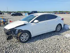 5NPD74LF2JH354417 2018 HYUNDAI ELANTRA