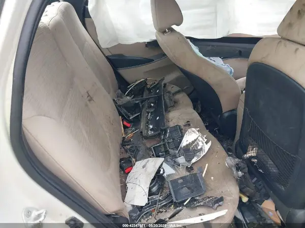 5NPD74LF2JH374537 2018 HYUNDAI ELANTRA - Image 8