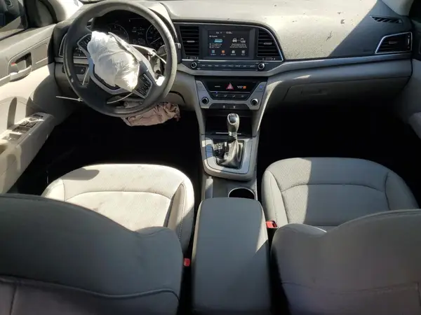 5NPD74LF2JH376143 2018 HYUNDAI ELANTRA - Image 8