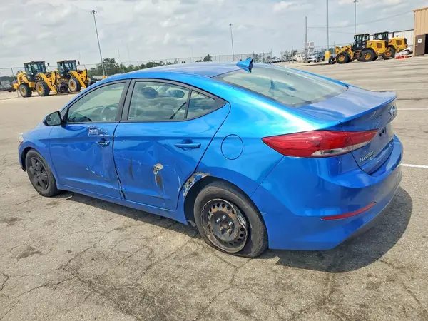 5NPD74LF2JH376496 2018 HYUNDAI ELANTRA - Image 2
