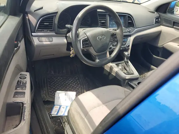 5NPD74LF2JH376496 2018 HYUNDAI ELANTRA - Image 8