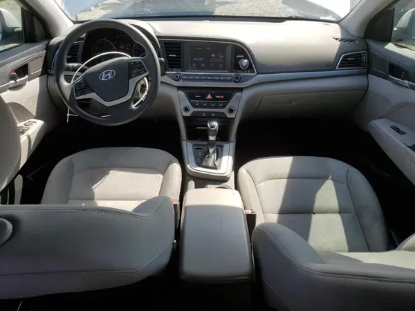 5NPD74LF2JH377986 2018 HYUNDAI ELANTRA - Image 8