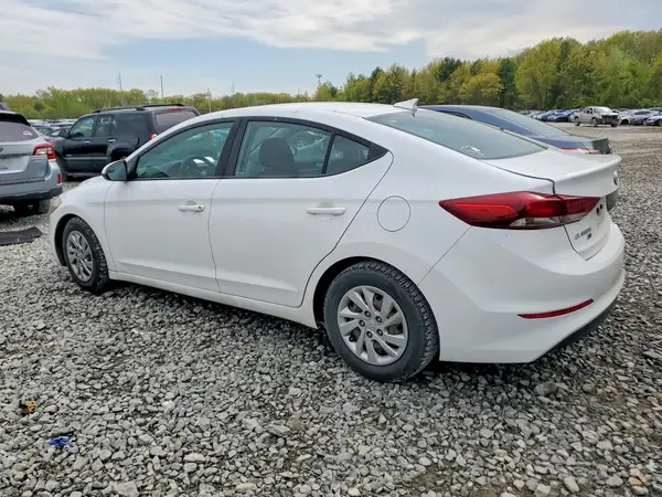5NPD74LF2JH381780 2018 HYUNDAI ELANTRA - Image 2