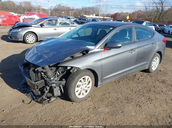 5NPD74LF2JH384730 2018 HYUNDAI ELANTRA - Image 2