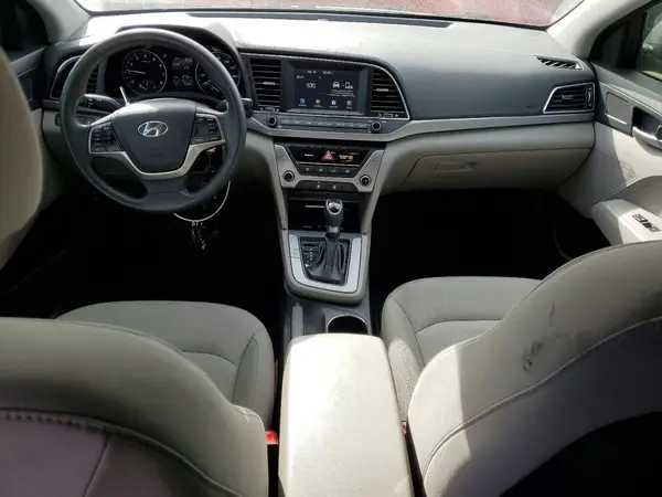 5NPD74LF2JH396554 2018 HYUNDAI ELANTRA - Image 8