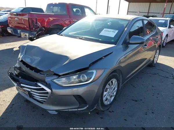 5NPD74LF2JH399535 2018 HYUNDAI ELANTRA - Image 2