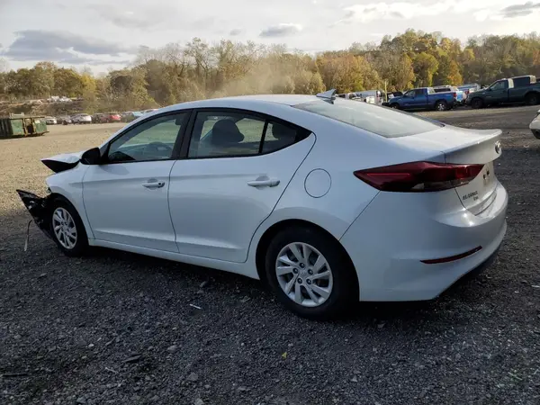 5NPD74LF2JH402112 2018 HYUNDAI ELANTRA - Image 2