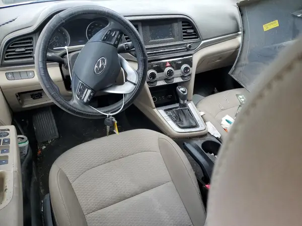 5NPD74LF2KH400474 2019 HYUNDAI ELANTRA - Image 8