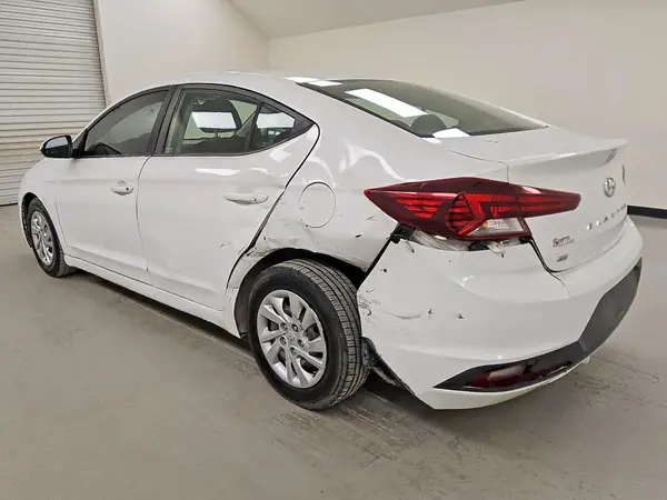 5NPD74LF2KH405903 2019 HYUNDAI ELANTRA - Image 2