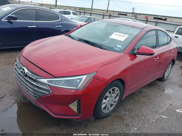 5NPD74LF2KH412396 2019 HYUNDAI ELANTRA - Image 2