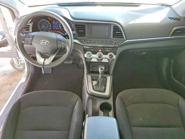5NPD74LF2KH414973 2019 HYUNDAI ELANTRA - Image 8