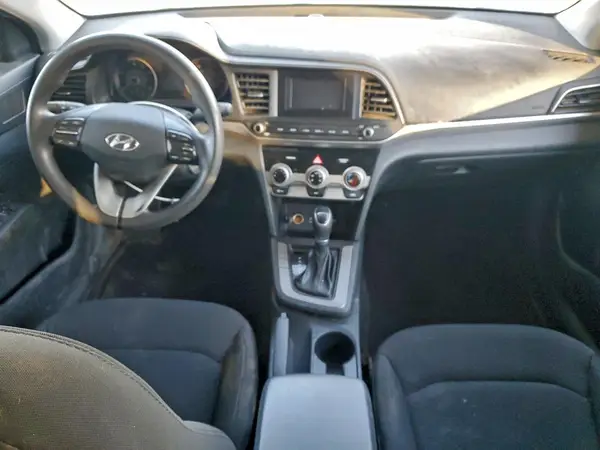 5NPD74LF2KH424435 2019 HYUNDAI ELANTRA - Image 8