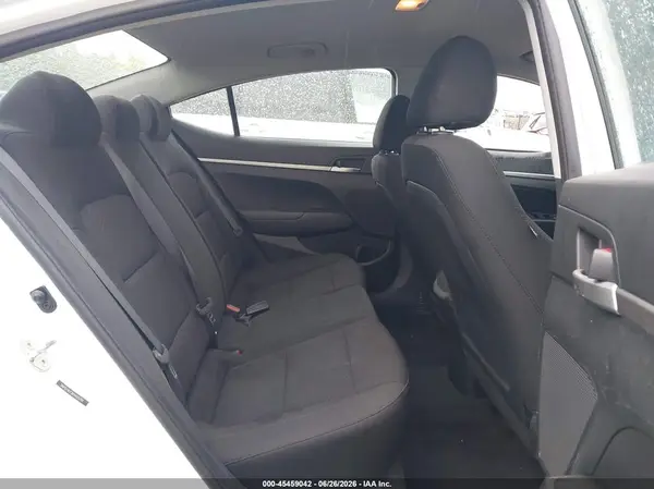 5NPD74LF2KH425701 2019 HYUNDAI ELANTRA - Image 8