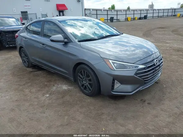 5NPD74LF2KH433815 2019 HYUNDAI ELANTRA