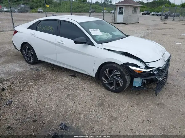 5NPD74LF2KH435919 2019 HYUNDAI ELANTRA - Image 1