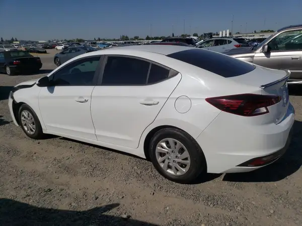 5NPD74LF2KH443387 2019 HYUNDAI ELANTRA - Image 2