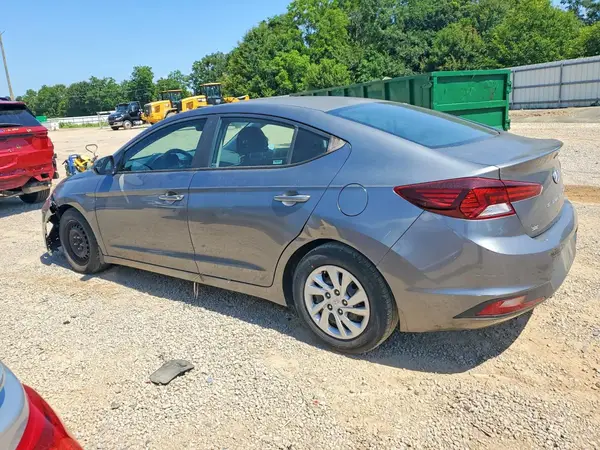 5NPD74LF2KH450789 2019 HYUNDAI ELANTRA - Image 2