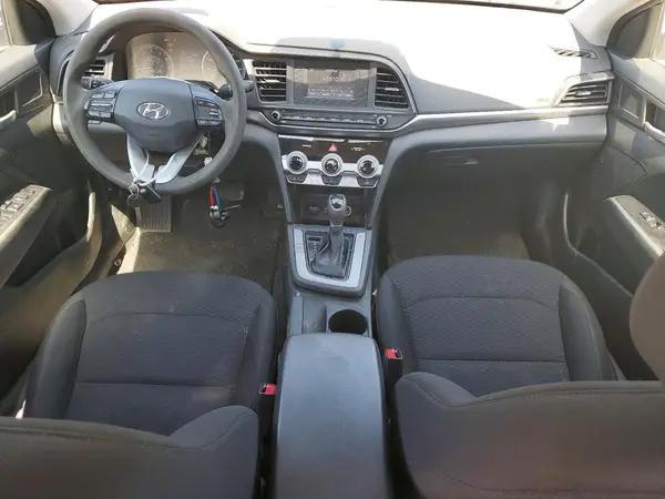 5NPD74LF2KH450789 2019 HYUNDAI ELANTRA - Image 8
