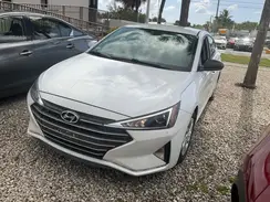 5NPD74LF2KH451103 2019 HYUNDAI ELANTRA